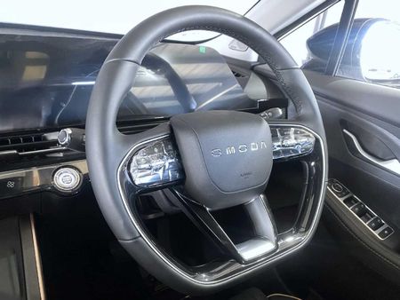 2025-Omoda-C5-15T-Elegance-X_15