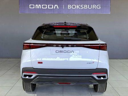2025-Omoda-C5-15T-Elegance-X_18