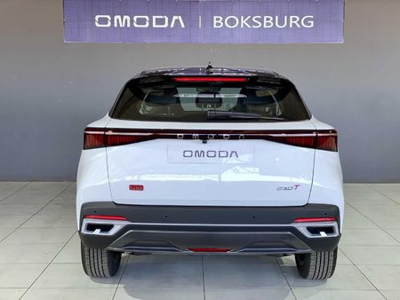 2025-Omoda-C5-15T-Elegance-X_4