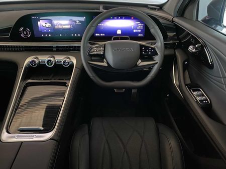 2025-Omoda-C9-15T-AWD-Phev_17