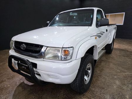 2003-Toyota-Hilux-2700i-Raider-Raised-Body-Single-Cab_1