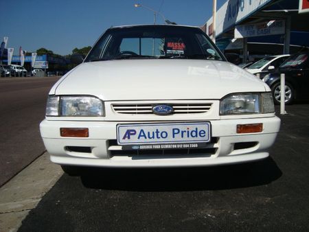 2002-Ford-Bantam-1300_1