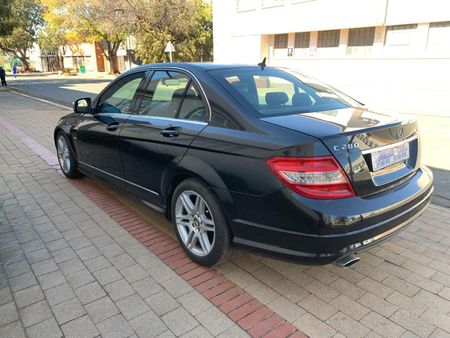 2009-Mercedes-Benz-C-Class-C-280-Elegance-Auto_4