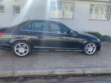 2009-Mercedes-Benz-C-Class-C-280-Elegance-Auto_6