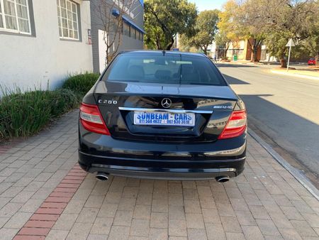 2009-Mercedes-Benz-C-Class-C-280-Elegance-Auto_7