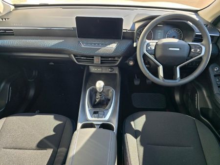 2025-Haval-Jolion-15T-City_25