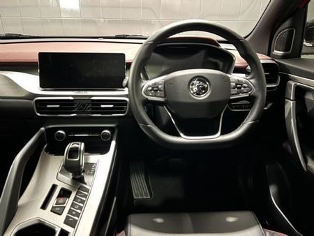 2024-Proton-X50-15T-Executive_8