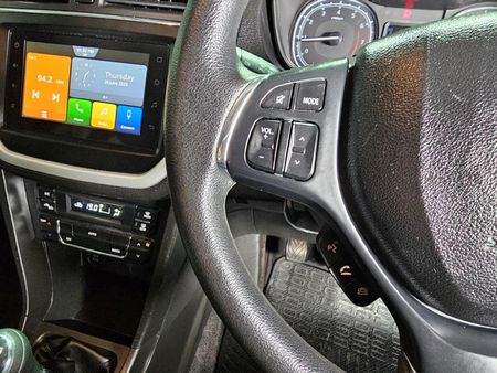2022-Suzuki-Vitara-Brezza-15-GL_14