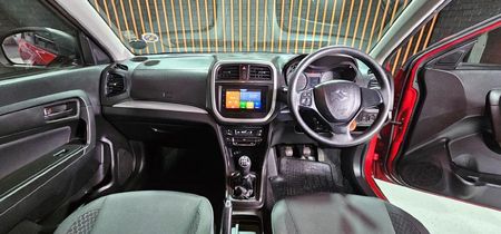 2022-Suzuki-Vitara-Brezza-15-GL_19