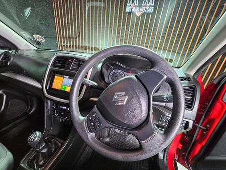 2022-Suzuki-Vitara-Brezza-15-GL_20