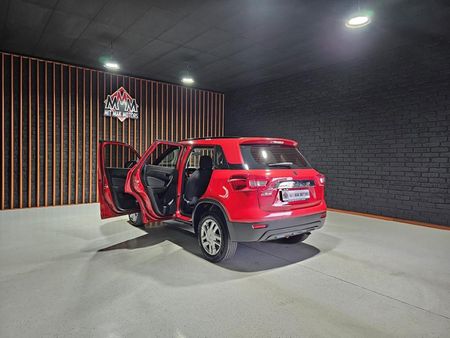 2022-Suzuki-Vitara-Brezza-15-GL_22