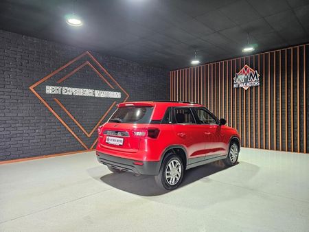 2022-Suzuki-Vitara-Brezza-15-GL_25
