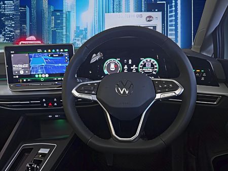 2026-Volkswagen-Golf-14-TSI-Life-Auto-110kw_7