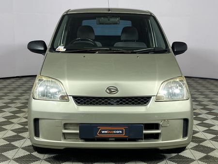 2005-Daihatsu-Charade-CX-Auto_14