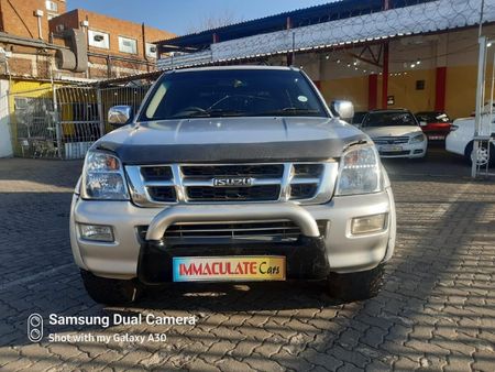 2005-Isuzu-KB-250Dc-LE-Double-Cab_0