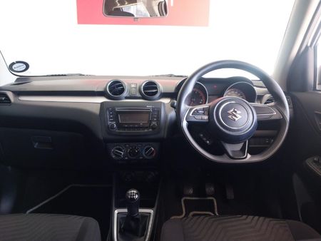 2023-Suzuki-Swift-12-GL-Manual_9