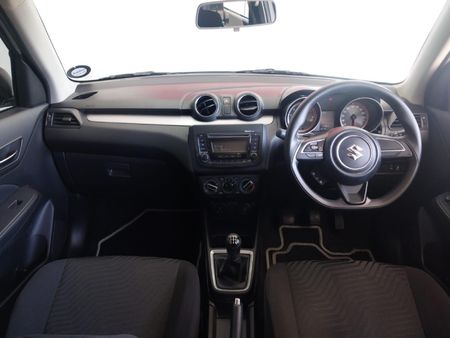 2023-Suzuki-Swift-12-GL-Manual_12
