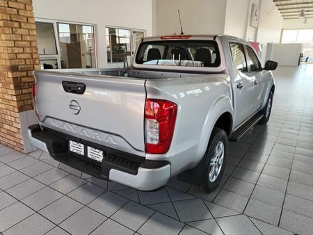 2025-Nissan-Navara-25-DDTi-SE-Plus-Auto-Double-Cab_5