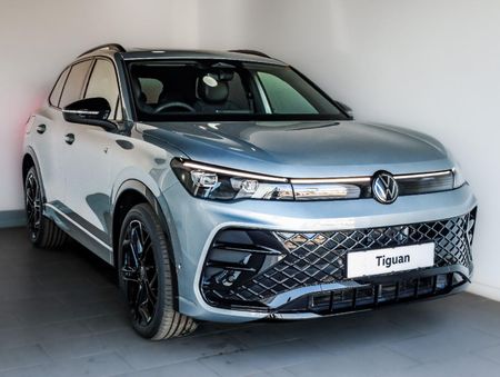 2025-Volkswagen-Tiguan-14TSI-R-Line_0