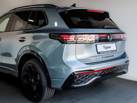 2025-Volkswagen-Tiguan-14TSI-R-Line_7