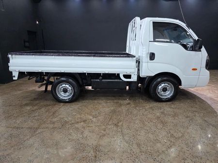 2015-Kia-K-Series-Pick-Up-K-2500-Single-Cab_3