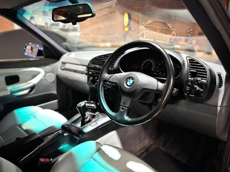 1994-BMW-M3-Coupe_8