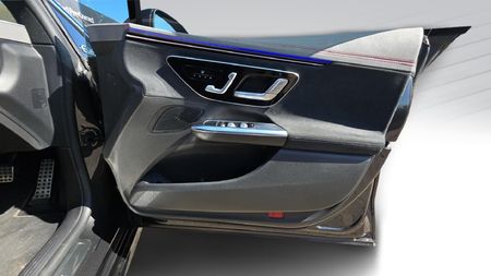2023-Mercedes-Benz-EQE-350-Sedan_12