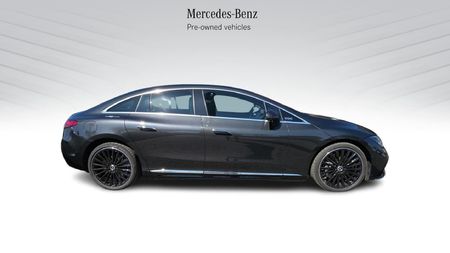 2023-Mercedes-Benz-EQE-350-Sedan_5