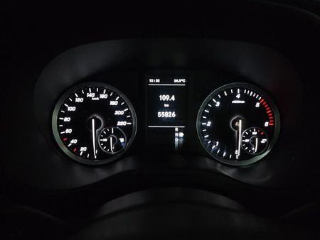 2023-Mercedes-Benz-Vito-116-20-CDI-Tourer-Pro-Auto_9