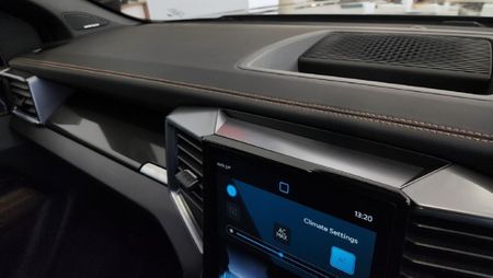 2026-Volkswagen-Amarok-20-BiTDI-154kW-4Motion-Panamericana-Auto-Double-C_16