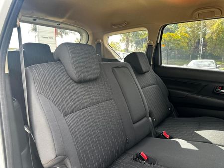 2026-Toyota-Rumion-15-TX-Auto_11
