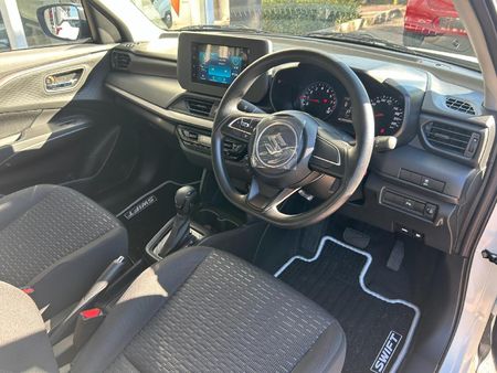 2026-Suzuki-Swift-12-GL-Auto_9