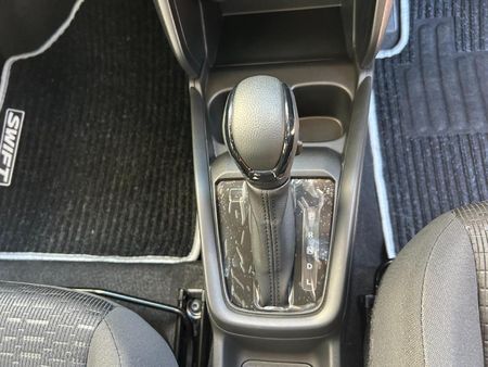 2026-Suzuki-Swift-12-GL-Auto_13