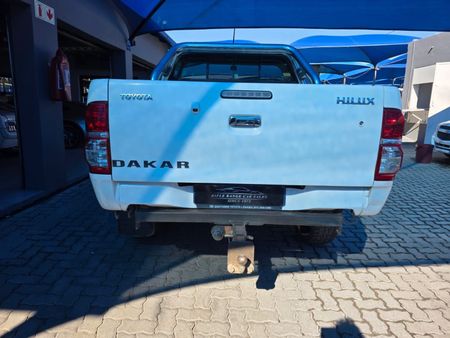 2013-Toyota-Hilux-27-VVTi-Raider-Raised-Body-Double-Cab_5