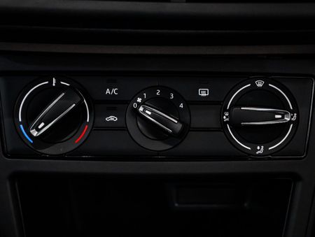2025-Volkswagen-Polo-Classic-Polo-16_9
