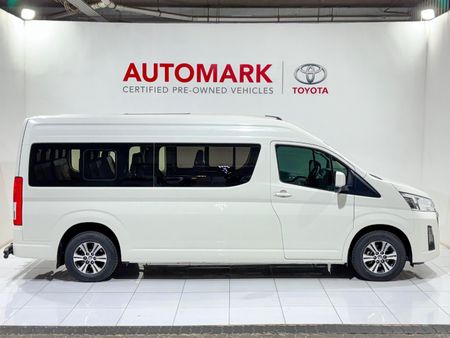 2023-Toyota-Quantum-28-GL-14-Seat_0