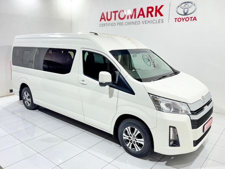 2023-Toyota-Quantum-28-GL-14-Seat_1