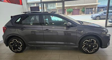 New Volkswagen Polo 1.0 TSI R-Line Auto for sale in Gauteng - Cars.co ...