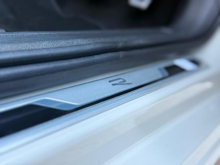 2025-Volkswagen-Polo-10-TSI-R-Line-Auto_16