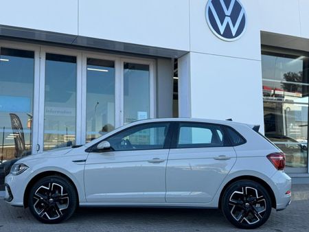 2025-Volkswagen-Polo-10-TSI-R-Line-Auto_3