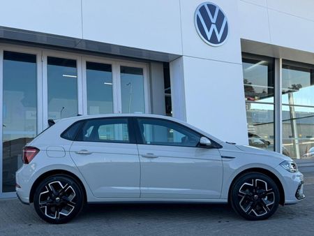 2025-Volkswagen-Polo-10-TSI-R-Line-Auto_7