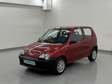2002-Fiat-Seicento-11_0