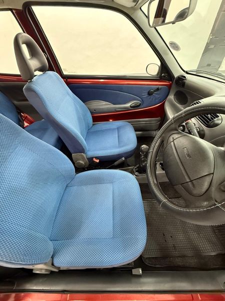 2002-Fiat-Seicento-11_6