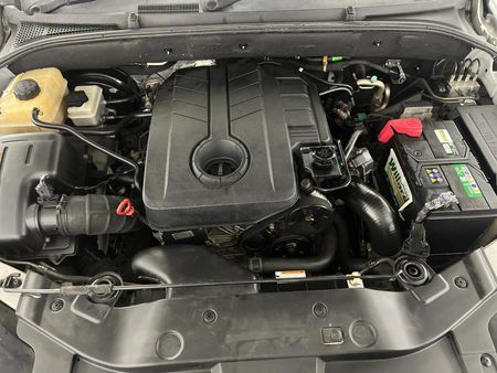 2013-SsangYong-Actyon-Sports-20-XDi-4x4-Deluxe-Double-Cab_14