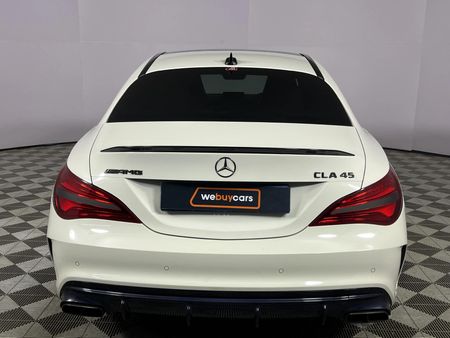 2017-Mercedes-AMG-CLA-45-AMG_18