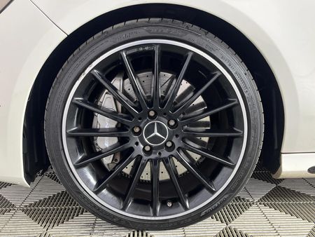 2017-Mercedes-AMG-CLA-45-AMG_4