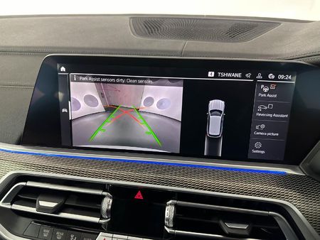 2022-BMW-X5-xDrive30d-M-Sport_15