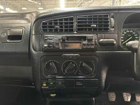 1996-Volkswagen-Jetta-III-20-CLI_11