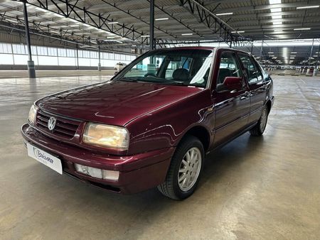 1996-Volkswagen-Jetta-III-20-CLI_2
