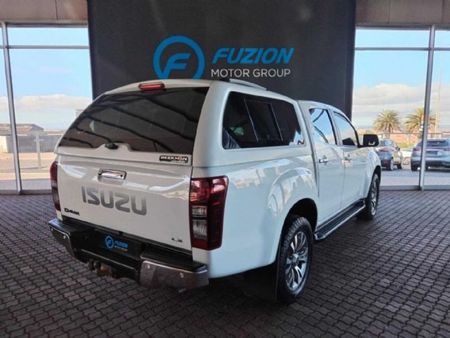 2018-Isuzu-D-Max-300-LX-Double-Cab_15